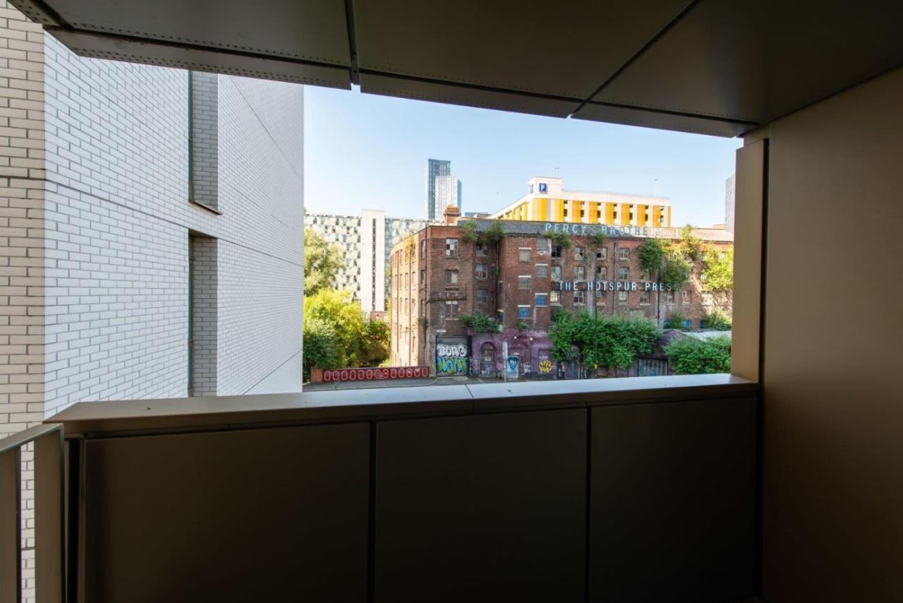 The Assembly Manchester Oasis Holding 外观 照片