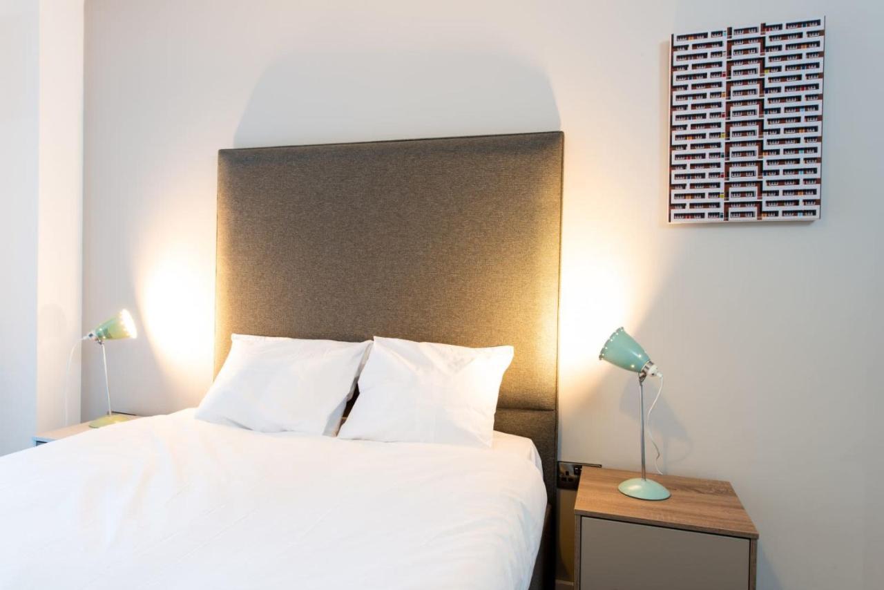 The Assembly Manchester Oasis Holding 外观 照片